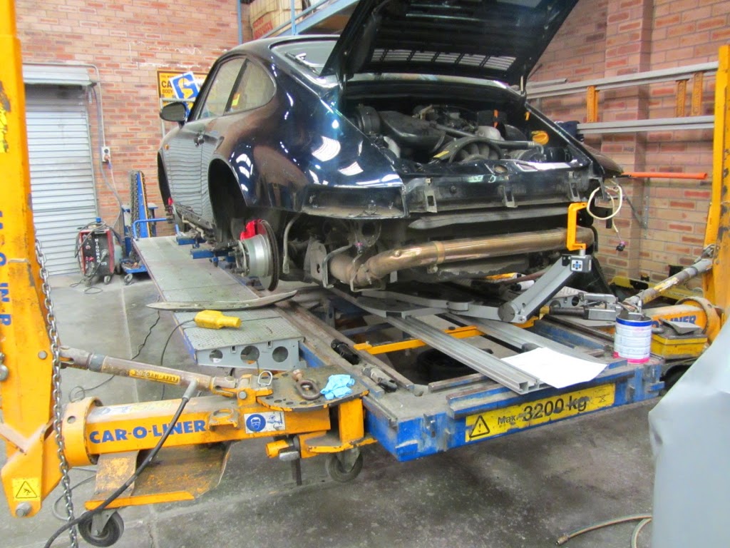 Steve Koulis Smash Repairs | car repair | 71/79 Griffiths Rd, Lambton NSW 2299, Australia | 0249522730 OR +61 2 4952 2730