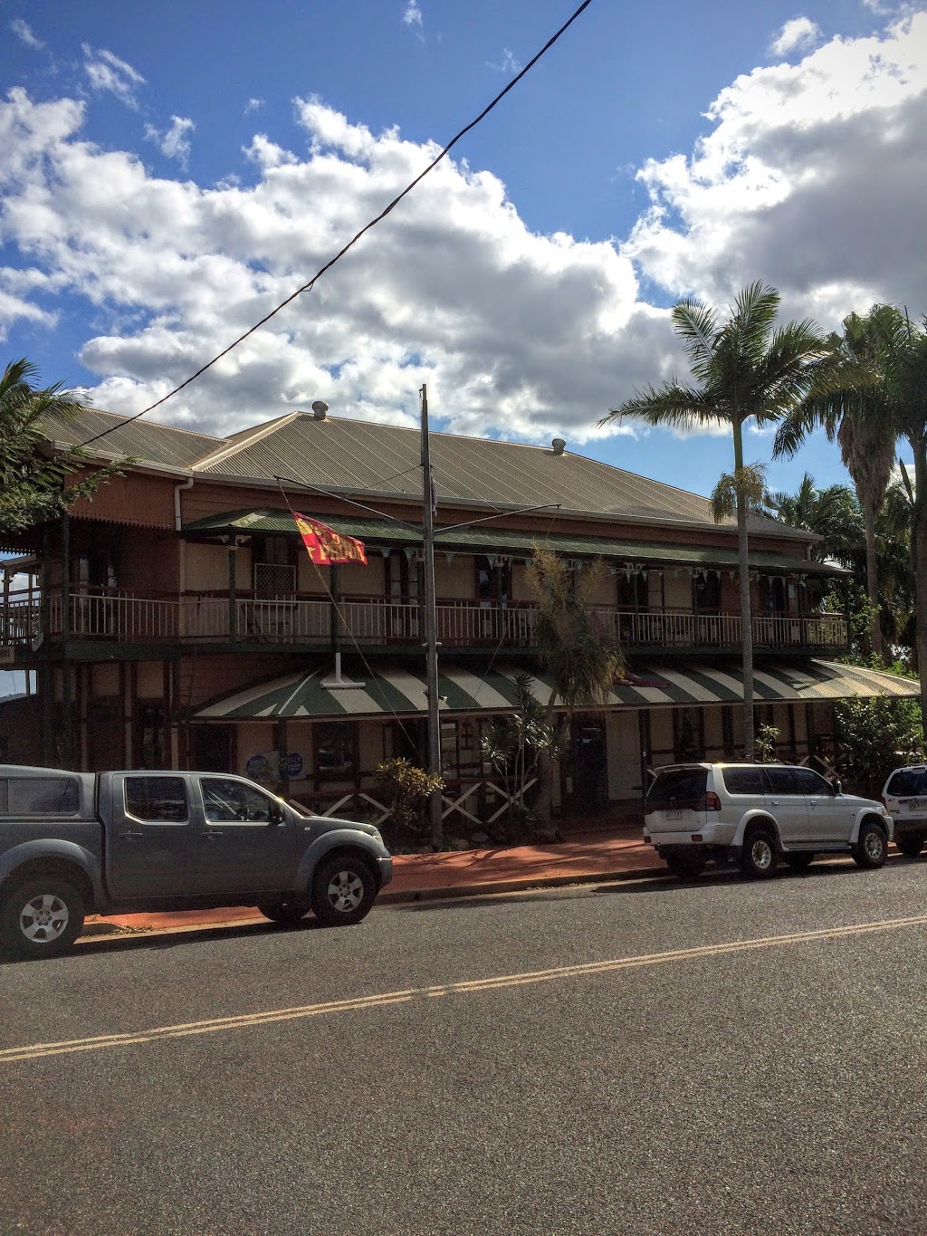 Commercial Hotel Cordalba | 1 Queen St, Cordalba QLD 4660, Australia | Phone: (07) 4126 6205