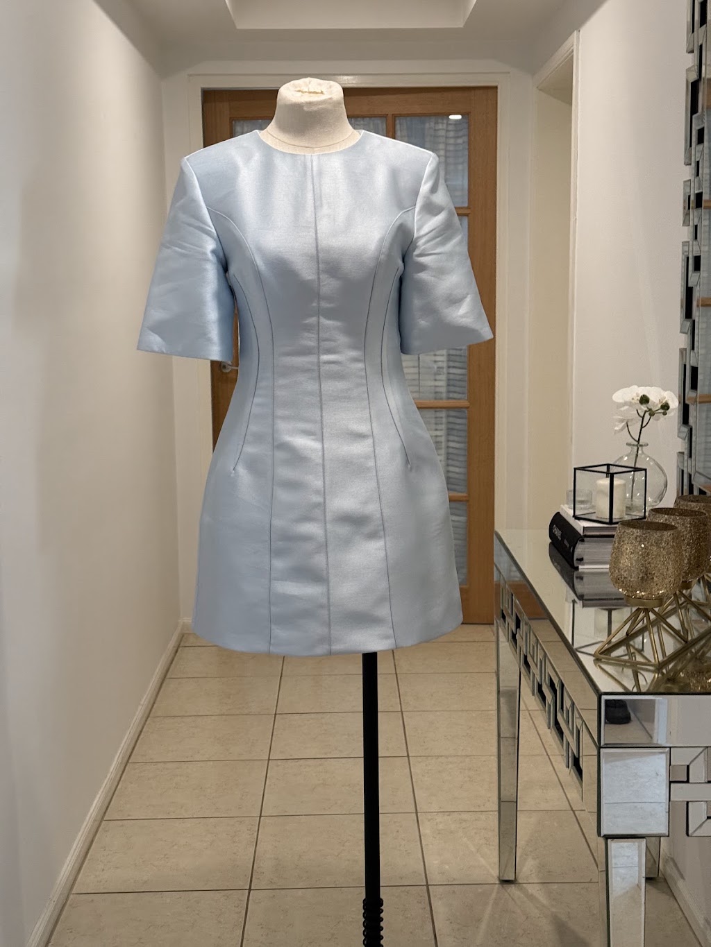 Local Fashion House | 42 Ellendale St, Rowville VIC 3178, Australia | Phone: 0450 363 699