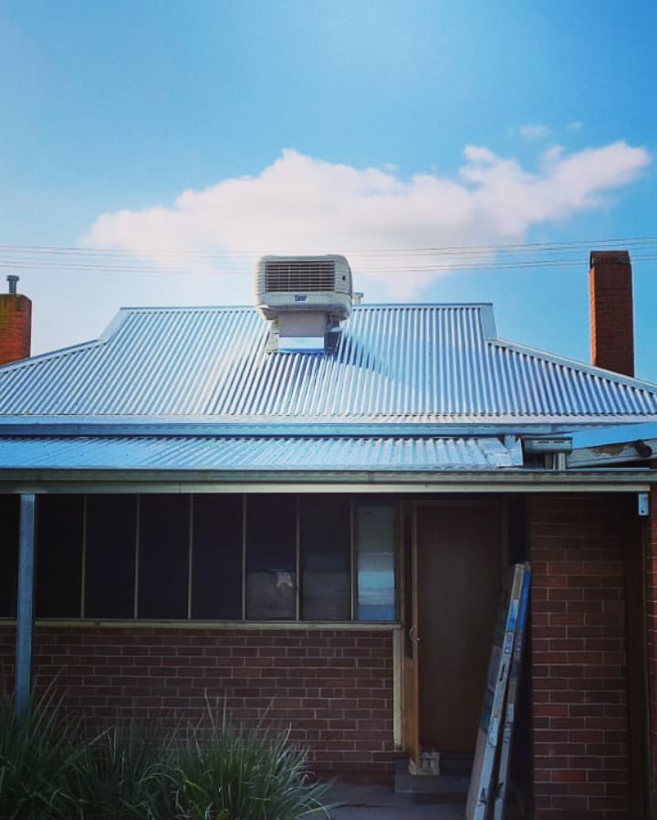 L.J. Ellery Roofing Pty Ltd | roofing contractor | 441 Buckingham St, North Albury NSW 2640, Australia | 0438078002 OR +61 438 078 002