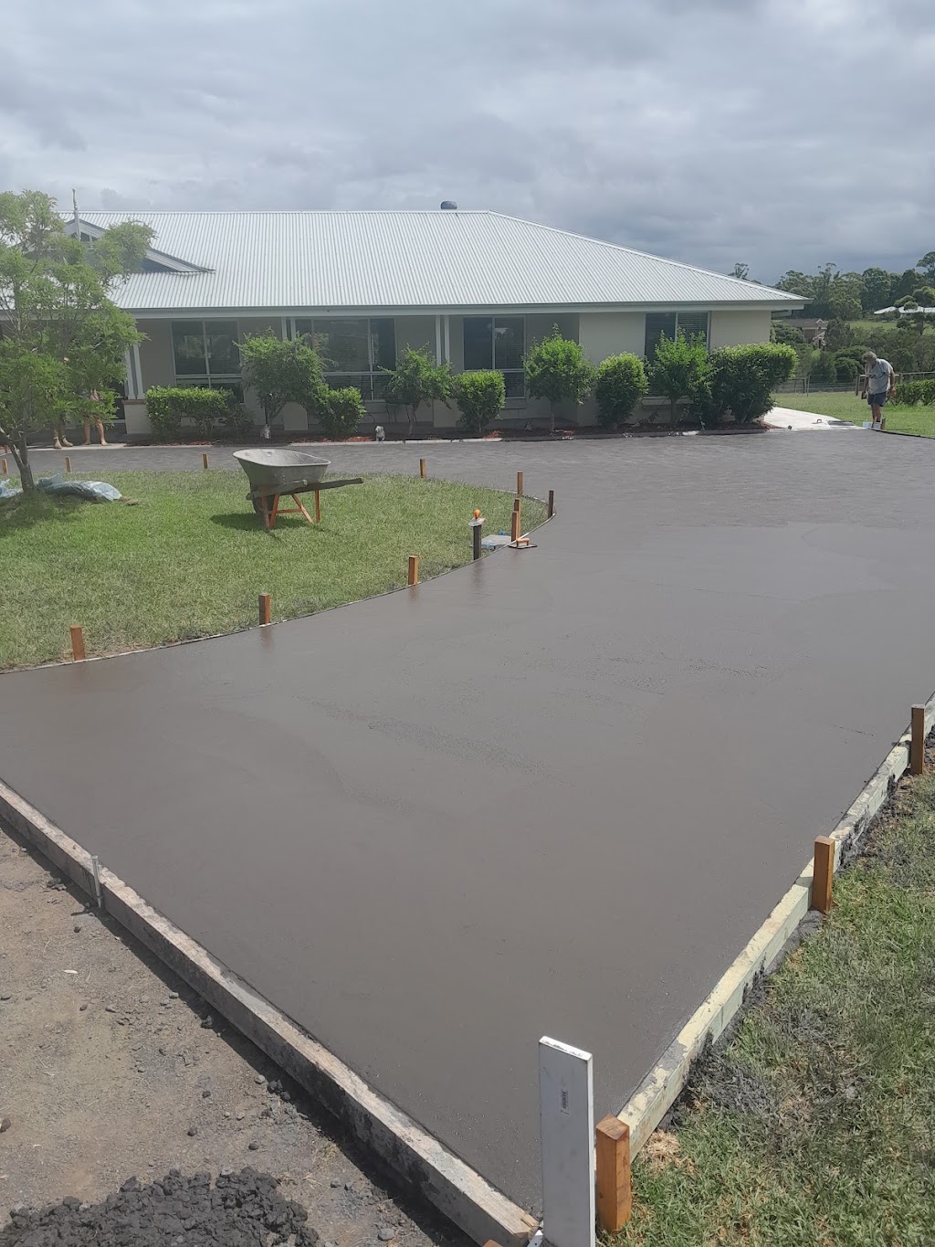 DJs Concreting Creations | Alfred St, Bomaderry NSW 2541, Australia | Phone: 0421 328 922