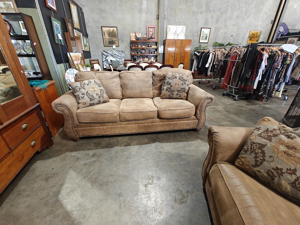 Lifeline Northern Rivers Warehouse and Lifeline Goonellabah Shop | 29 Lancaster Dr, Goonellabah NSW 2480, Australia | Phone: 0493 864 460