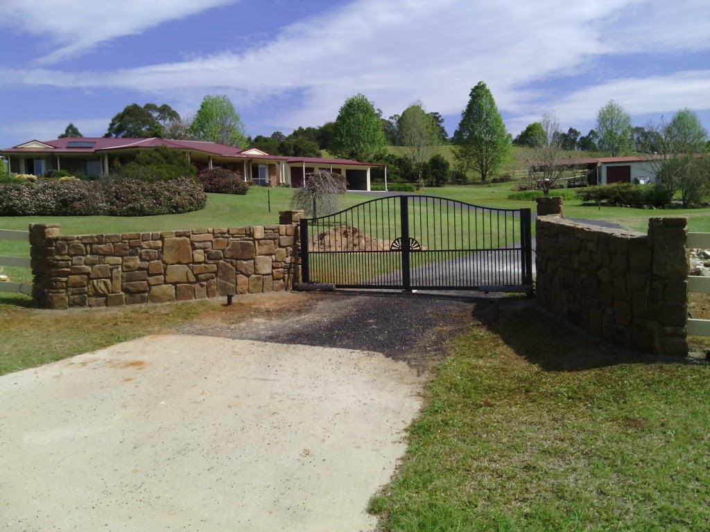 GH Structural Landscapes | 84 Gundarene Rd, Lowanna NSW 2450, Australia | Phone: 0413 106 912