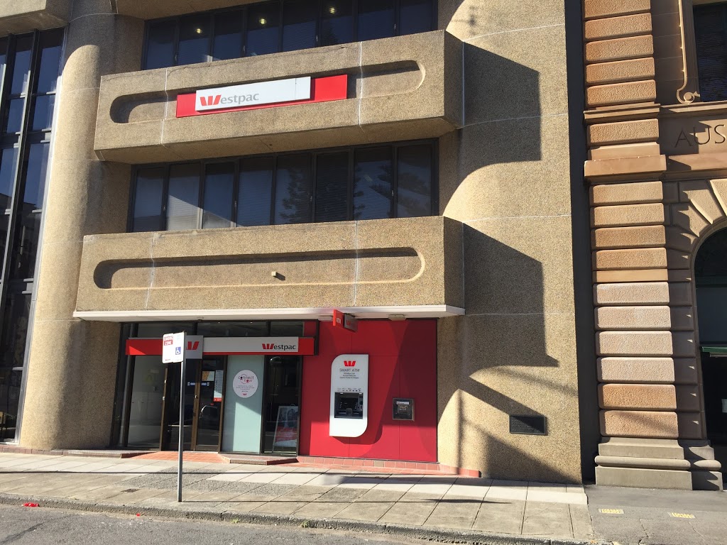 Westpac Branch Newcastle | bank | 49-51 Hunter St, Newcastle NSW 2300, Australia | 0249204455 OR +61 2 4920 4455