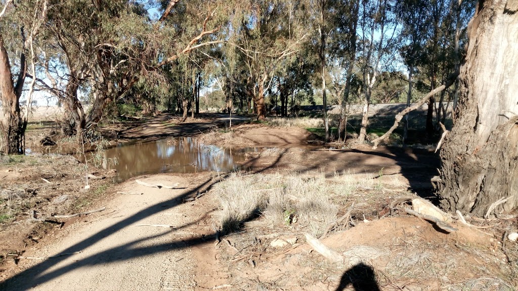 Bike path - between Ganmain and Coolamon | gym | Eisenhauer Ln, Ganmain NSW 2702, Australia