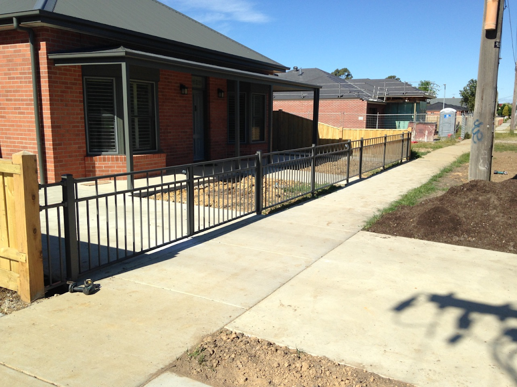 Tyndall Fencing & Mini Earthworks Pty Ltd | 108 Slatey Creek Rd N, Ballarat VIC 3352, Australia | Phone: 0418 477 210