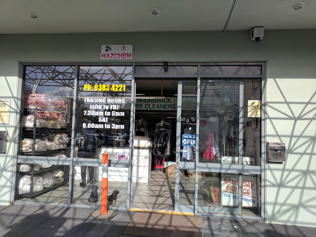 Brunswick dry cleaners | 194 Albion St, Melbourne VIC 3056, Australia | Phone: (03) 9383 4221