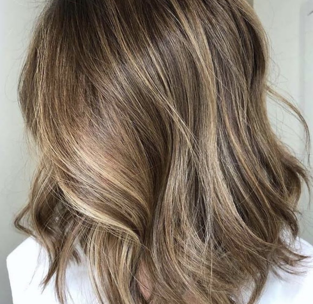 Blondes and Co | 118B James St, Templestowe VIC 3106, Australia | Phone: (03) 9846 7137