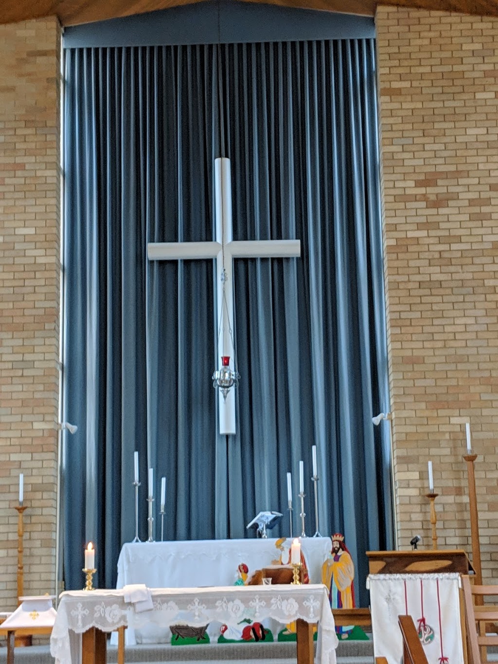 All Saints Anglican Church | church | 24 Church St, Belmont NSW 2280, Australia | 0249459993 OR +61 2 4945 9993