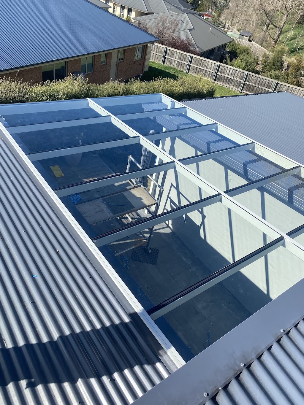 Coopers glass & glazing | Hobart | 3061 Lyell Hwy, Rosegarland TAS 7140, Australia | Phone: 0407 509 873