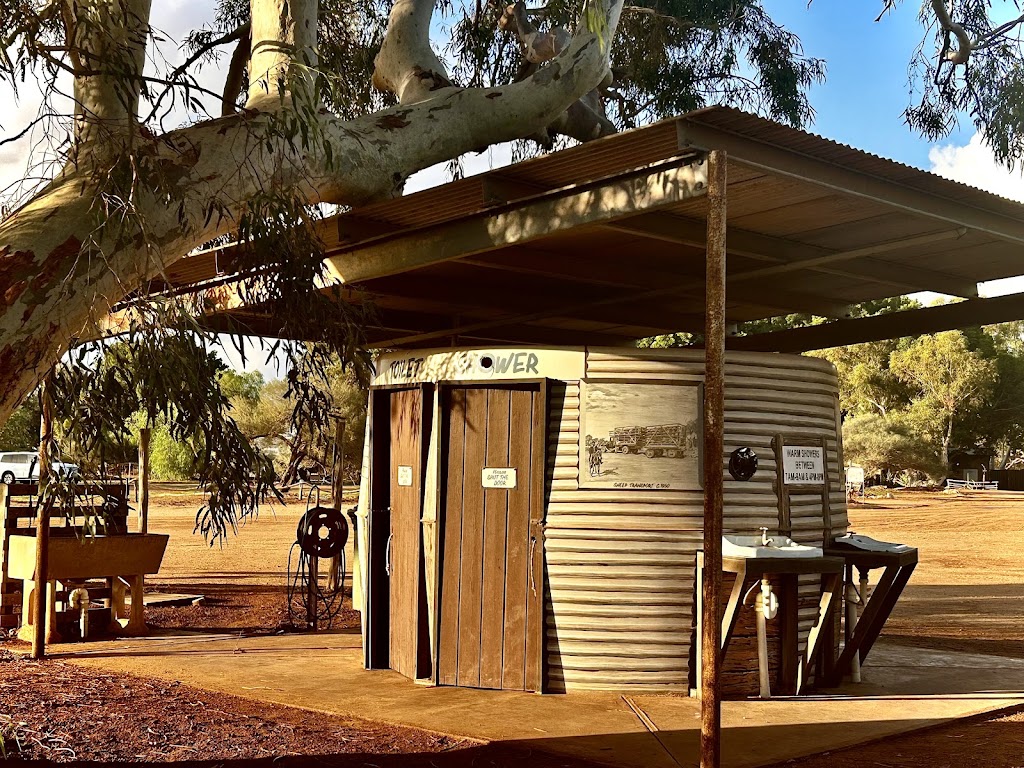 Wooramel River Retreat | Wooramel Station NorthWest Coastal Hwy,, Carnarvon WA 6701, Australia | Phone: 0499 425 888