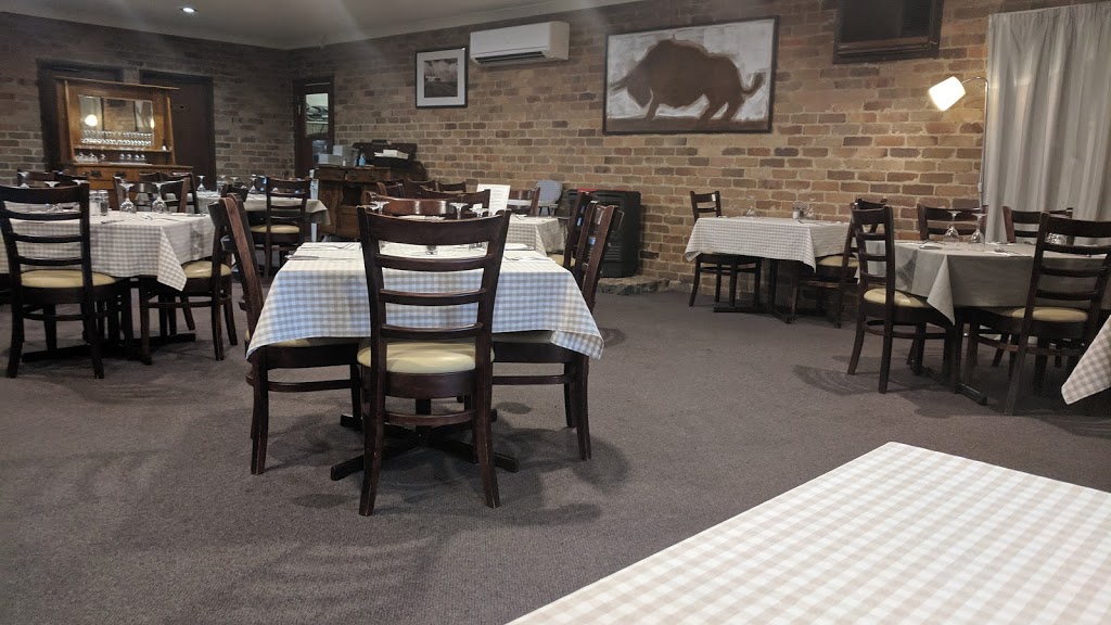 Hereford Steakhouse Char Grill | 72 New England Hwy, Glen Innes NSW 2370, Australia | Phone: (02) 6732 2255