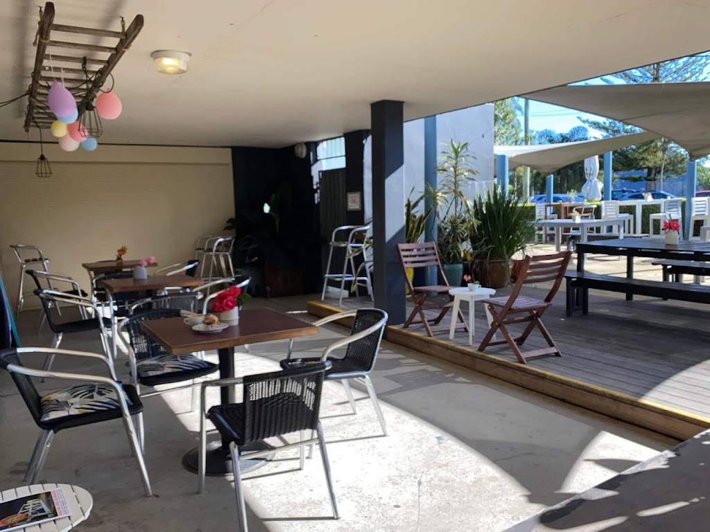 Hole in one Cafe,Palm beach | golf club, 2 Beach Rd, Palm Beach NSW 2108, Australia | Phone: 0415 223 790