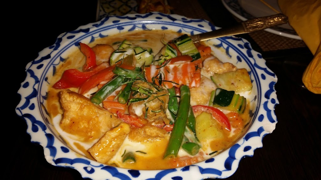 Thai Royal Restaurant | 140 South St, Toowoomba City QLD 4350, Australia | Phone: (07) 4687 6808