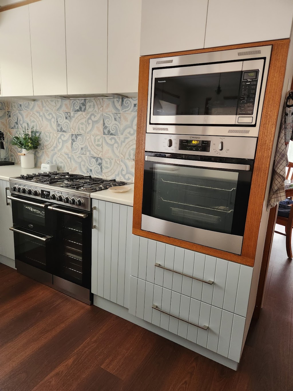 Classy Kitchen Facelifts | Factory 33/19/27 Bubb St, Moe VIC 3825, Australia | Phone: 1800 225 277