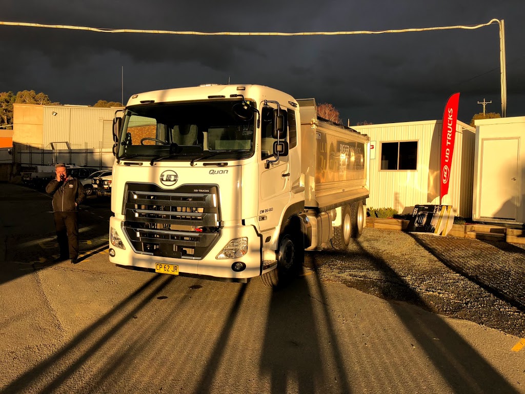 Southern Truck Centre Pty Ltd | 12 Wycombe St, Queanbeyan NSW 2620, Australia | Phone: (02) 6299 6433