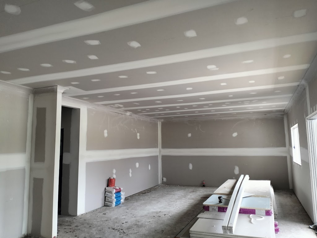 B.T plastering services |  | 10 Fryer Pl, Albion Park NSW 2527, Australia | 0428676776 OR +61 428 676 776