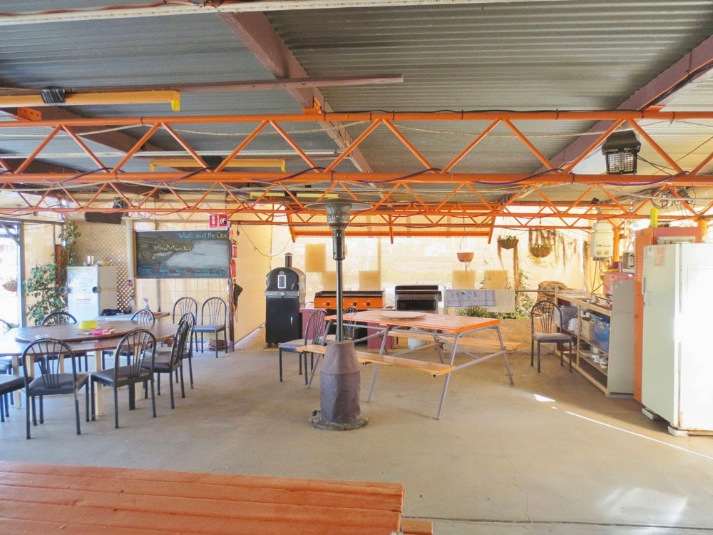 Crocodile Caravan Park | rv park | 5 Morilla St, Lightning Ridge NSW 2834, Australia | 0268290437 OR +61 2 6829 0437