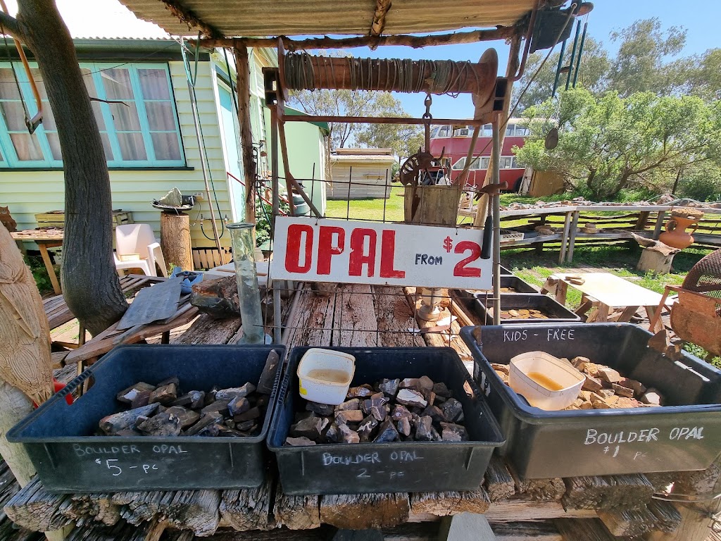 Eulo Queen Opal Centre | 19 Leo St, Eulo QLD 4491, Australia | Phone: 0407 906 092