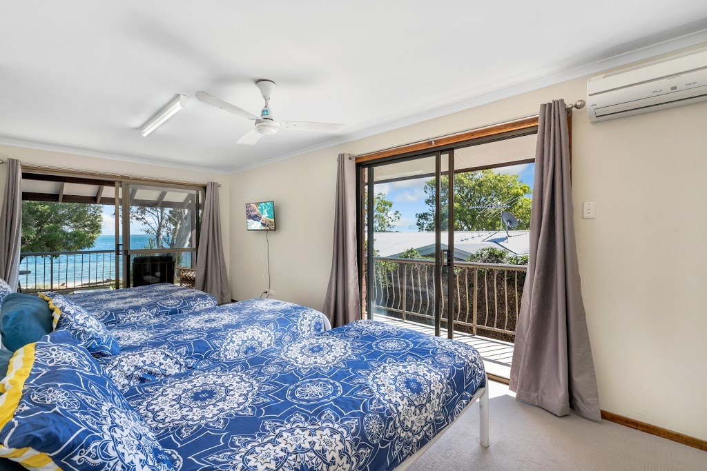 Bribie Beach House | 11 Renton Ln, Bongaree QLD 4507, Australia | Phone: (07) 3408 2700