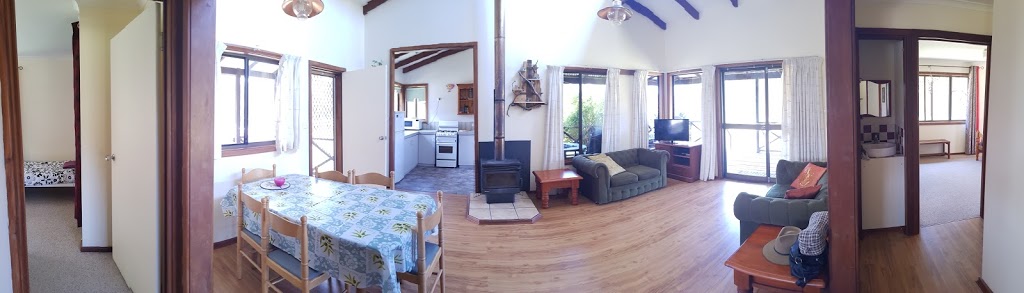 Billa Billa Farm Cottages | 295 Hunter Rd, North Walpole WA 6398, Australia | Phone: (08) 9840 1131