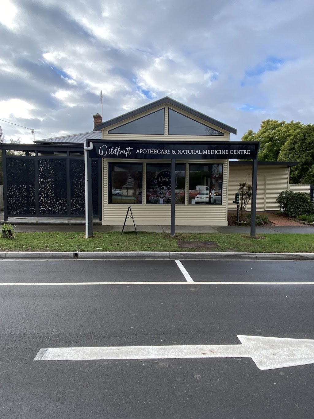 Wildkraft Apothecary and Natural Medicine Centre | 65 Main St, Bruthen VIC 3885, Australia | Phone: (03) 5157 5165