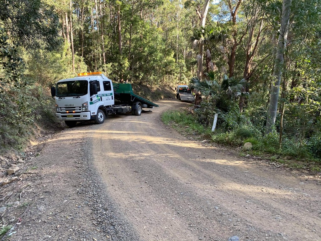 Taree Tilt Tray Towing | 441 Old Bar Rd, Old Bar NSW 2430, Australia | Phone: (02) 6553 7341