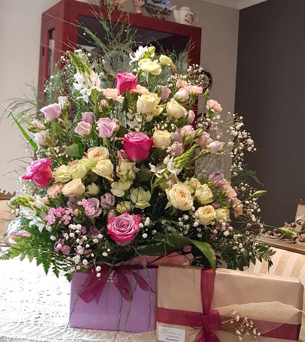Bloomin Flowers | Spencer Park Shopping Centre, 8/7 Hardie Rd, Spencer Park WA 6330, Australia | Phone: (08) 9842 6312