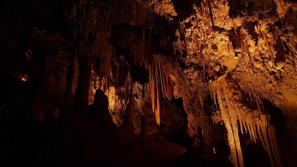 Wollondilly Cave | tourist attraction | Muilwaree Cave Track, Wombeyan Caves NSW 2580, Australia | 0248435976 OR +61 2 4843 5976