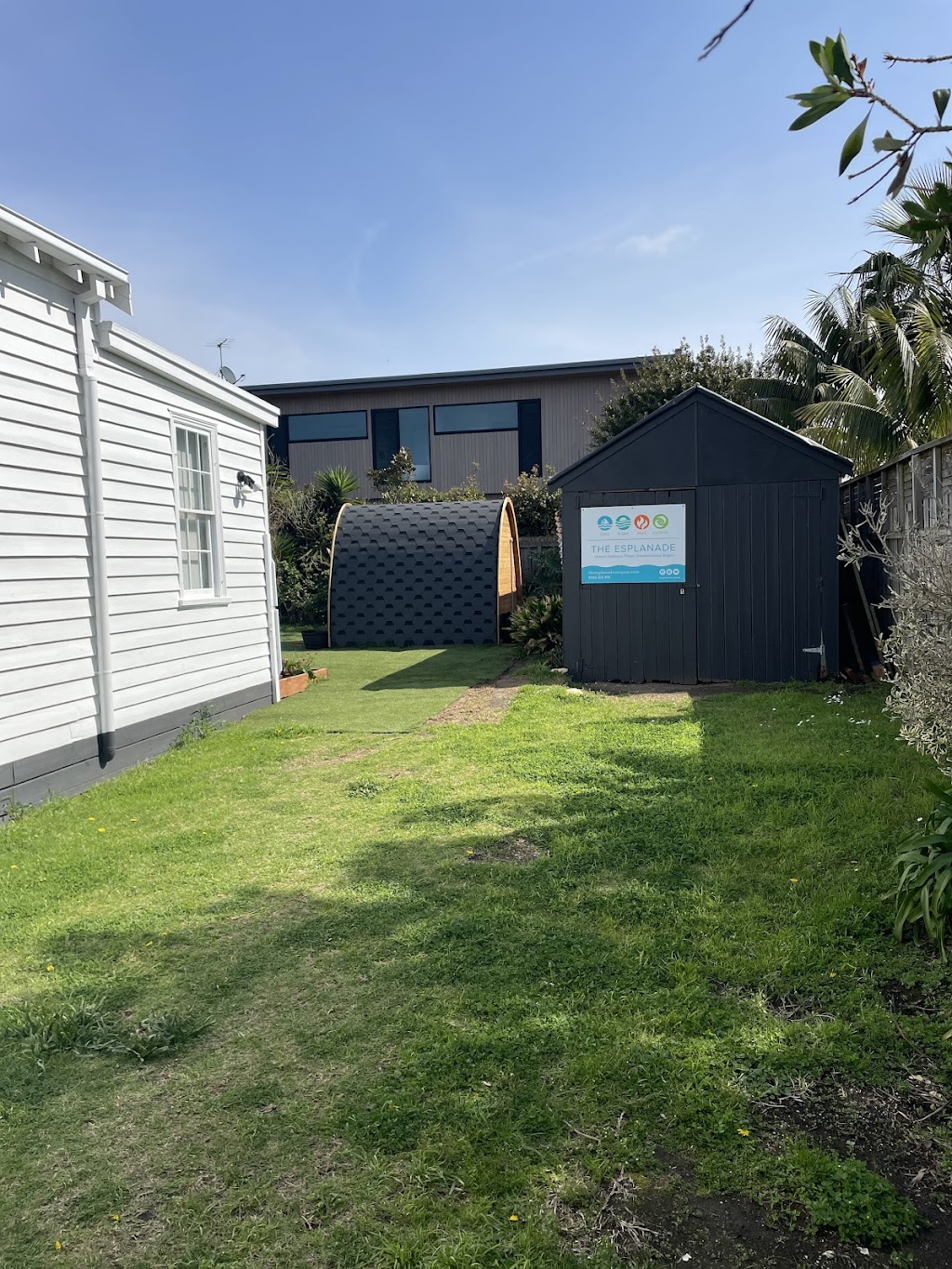 Mocean Holistic Massage & Cranial Sacral Therapy | 14A The Esplanade, Torquay VIC 3228, Australia | Phone: 0400 919 381