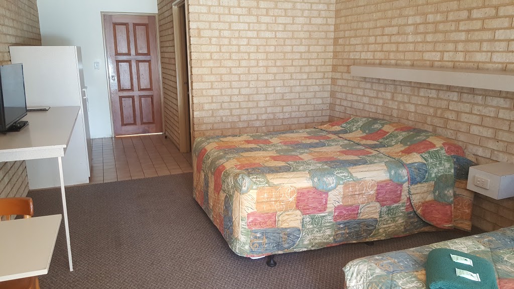 Drakesbrook Hotel Motel | lodging | 8229 S Western Hwy, Waroona WA 6215, Australia | 0897331566 OR +61 8 9733 1566