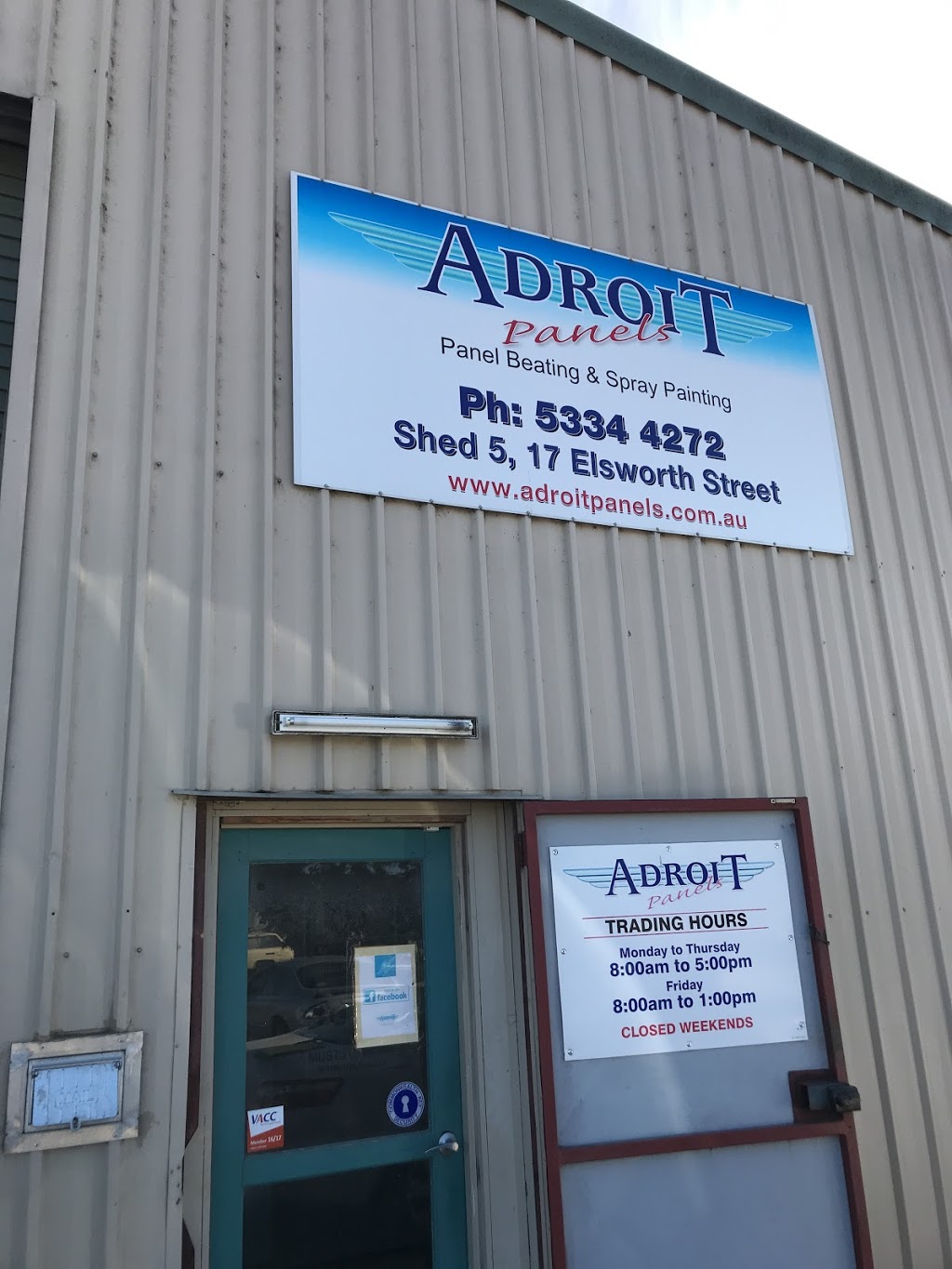 Adroit Panels | car repair | 5/17 Elsworth St E, Canadian VIC 3350, Australia | 0353344272 OR +61 3 5334 4272