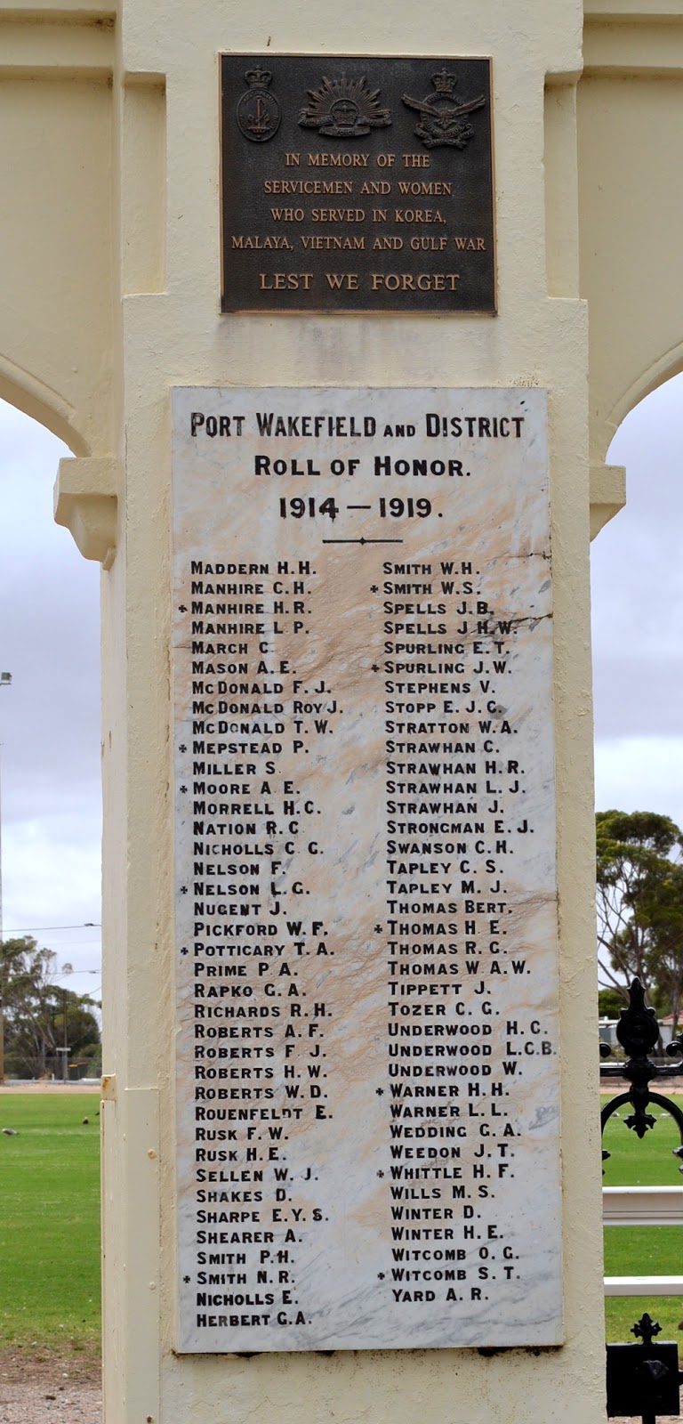 Soldiers Memorial Arch | 12 Burra St, Port Wakefield SA 5550, Australia