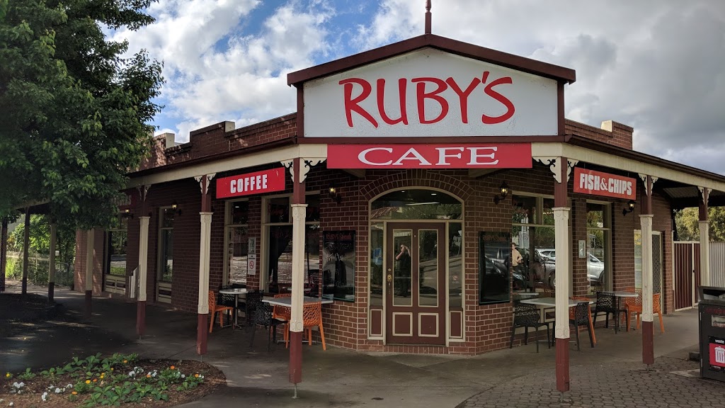Rubys Takeaway Cafe | meal takeaway | 75 Standish St, Myrtleford VIC 3737, Australia | 0357522684 OR +61 3 5752 2684