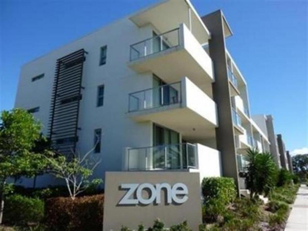 Zone Apartments | 8/2 Gaven Cres, Mermaid Beach QLD 4218, Australia | Phone: (07) 5527 7480