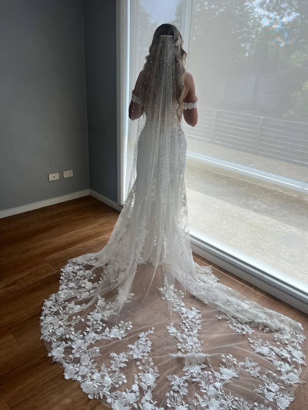 Del Luna Tans | Unit 1/1b Dodemaides Rd, Trafalgar VIC 3824, Australia | Phone: 0413 214 323