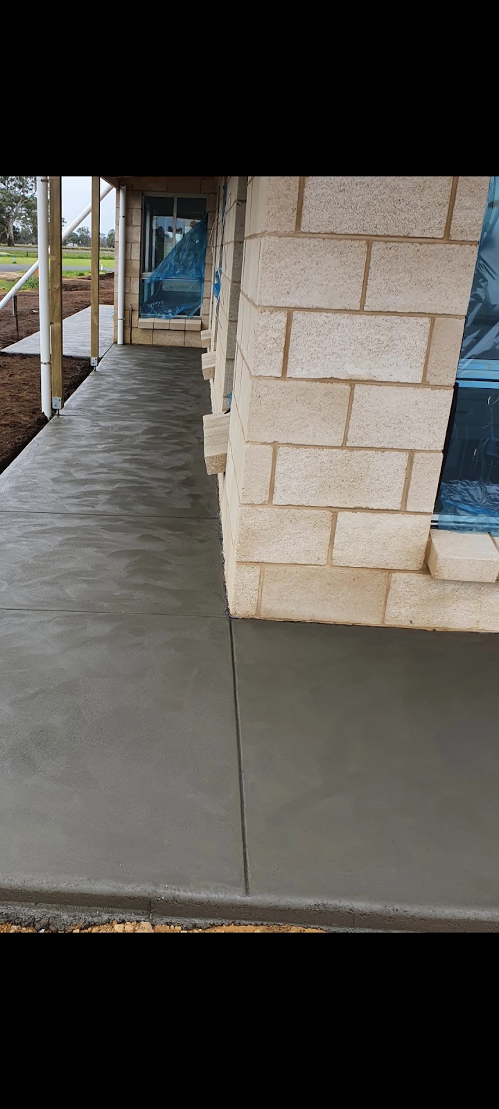 BEACHSIDE CONCRETING Pty Ltd | 17 Leake St, Southend SA 5280, Australia | Phone: 0400 291 101