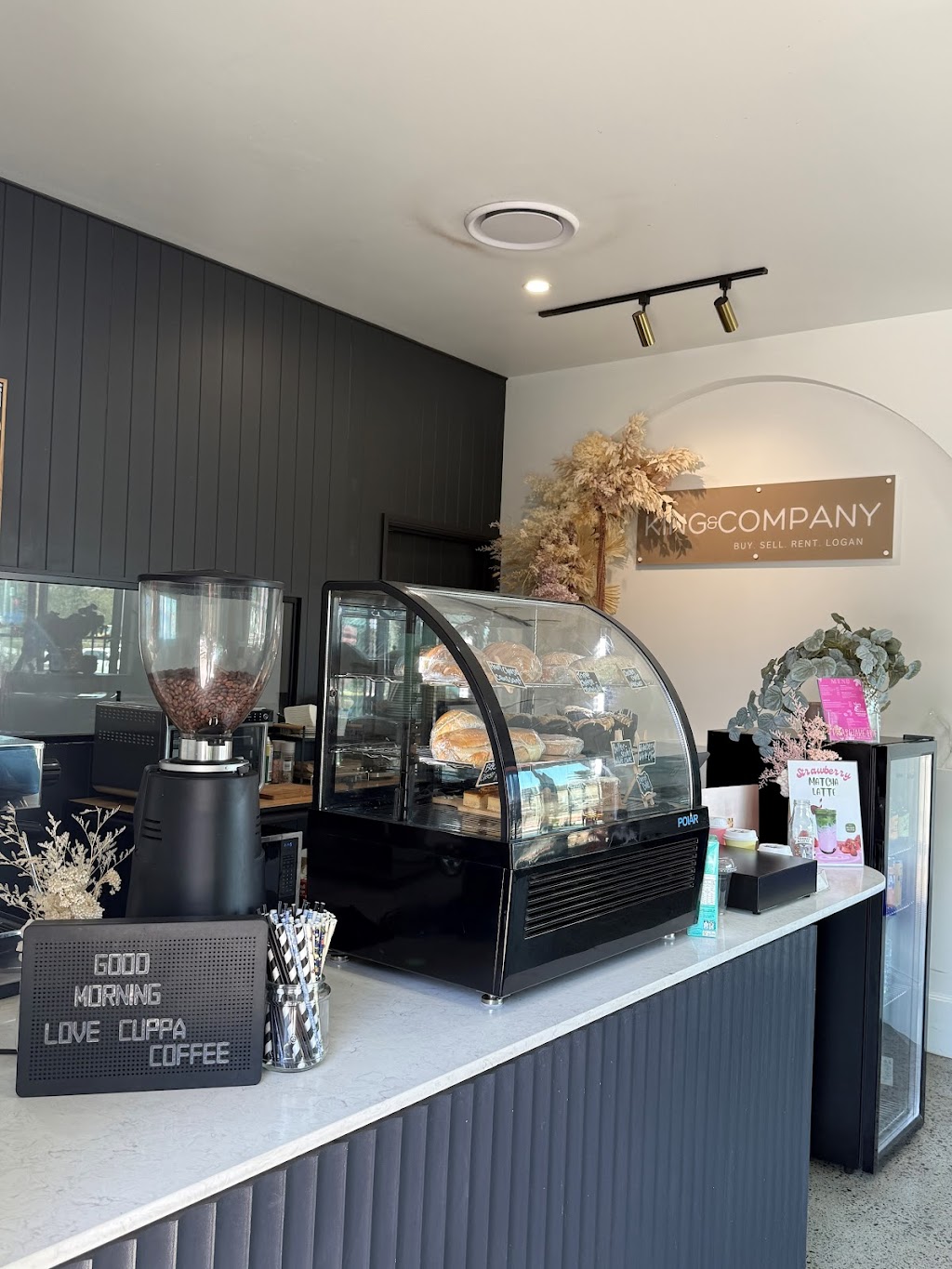 Cuppa Coffee | Shop 5a 3/5 University Dr, Meadowbrook QLD 4131, Australia | Phone: 0487 846 361