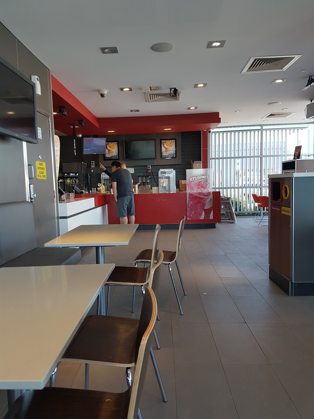 KFC Heidelberg | restaurant | 467-469 Lower Heidelberg Rd, Heidelberg VIC 3084, Australia | 0394595651 OR +61 3 9459 5651
