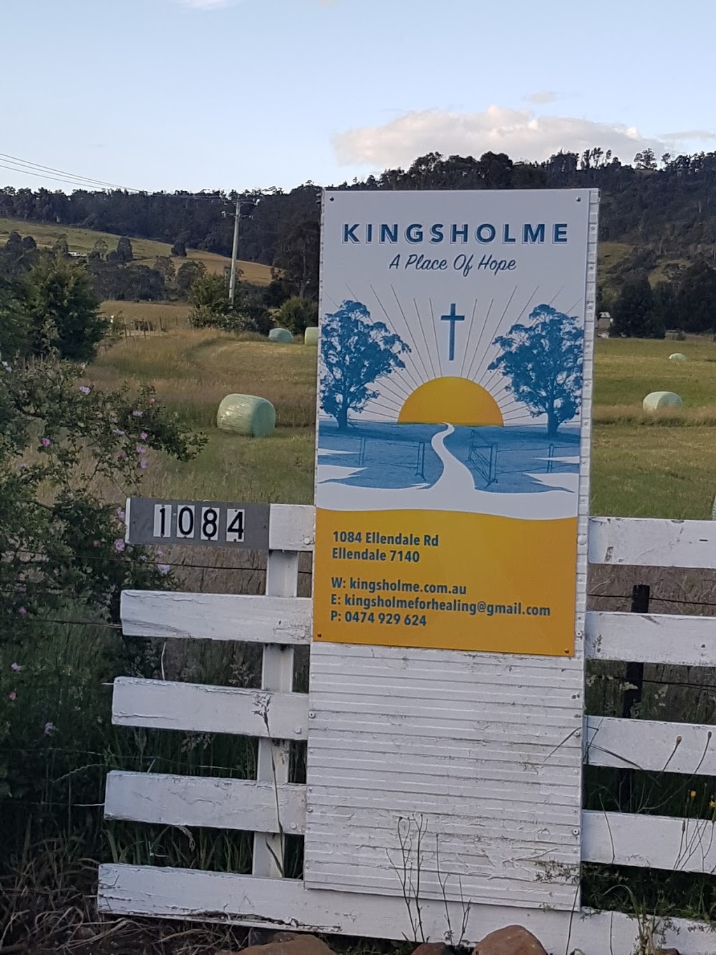 Kingsholme | lodging | 1084 Ellendale Rd, Ellendale TAS 7140, Australia | 0472919350 OR +61 472 919 350