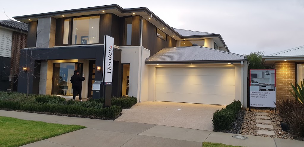 Henley World of Homes - Point Cook | general contractor | 6 Columbus St, Point Cook VIC 3030, Australia | 0383066011 OR +61 3 8306 6011