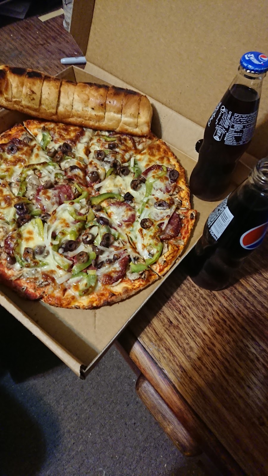 Eddies Pizza | 97 Justin Ave, Glenroy VIC 3046, Australia | Phone: (03) 9306 8128