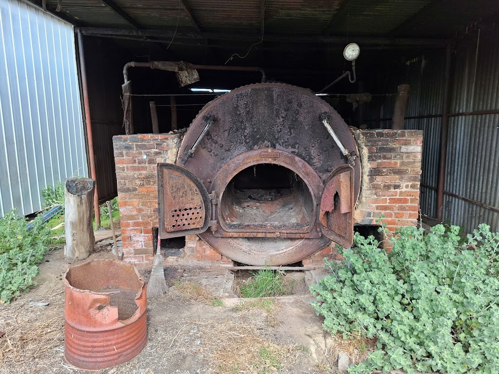 Eucalyptus Distillery | Inglewood VIC 3517, Australia | Phone: 13 19 63