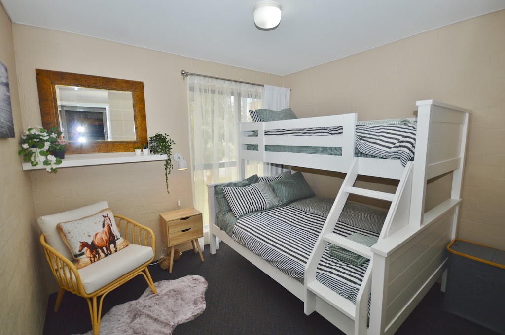 Riverview Holiday Apartment 10 - Kalbarri, WA | Unit 10/156 Grey St, Kalbarri WA 6536, Australia | Phone: (08) 9937 0400