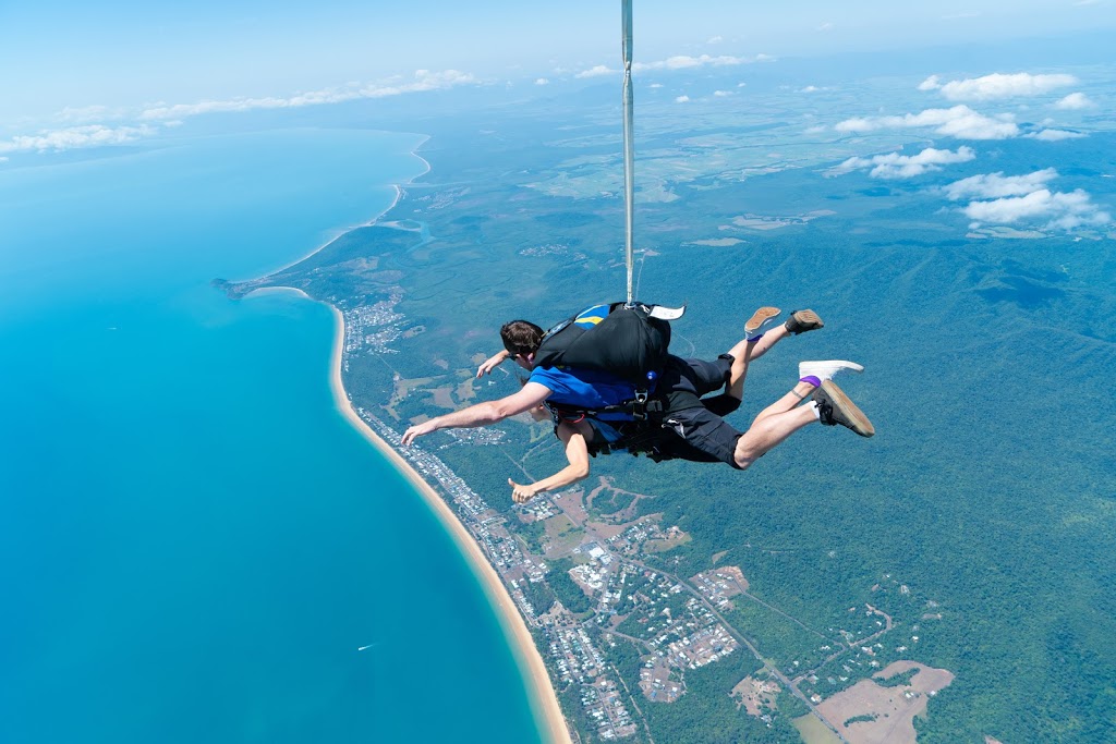 Skydive Mission Beach | 39 Porter Promenade, Mission Beach QLD 4852, Australia | Phone: 1300 663 634