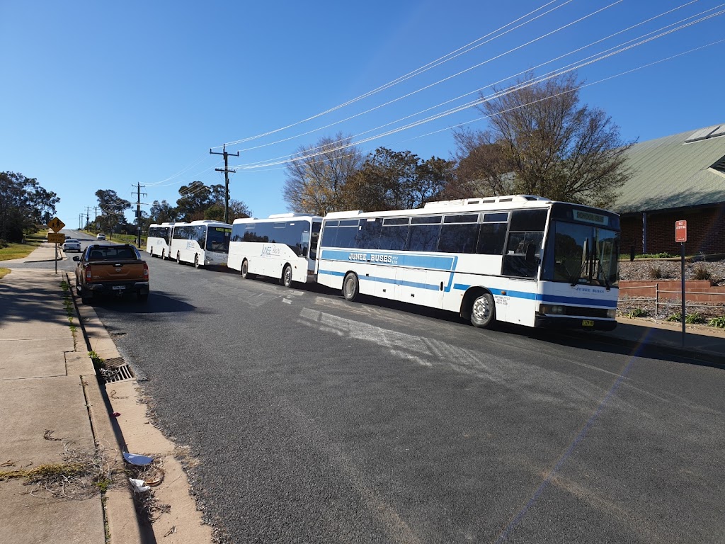 Junee Buses | store | 218 Main St, Junee NSW 2663, Australia | 0269242244 OR +61 2 6924 2244