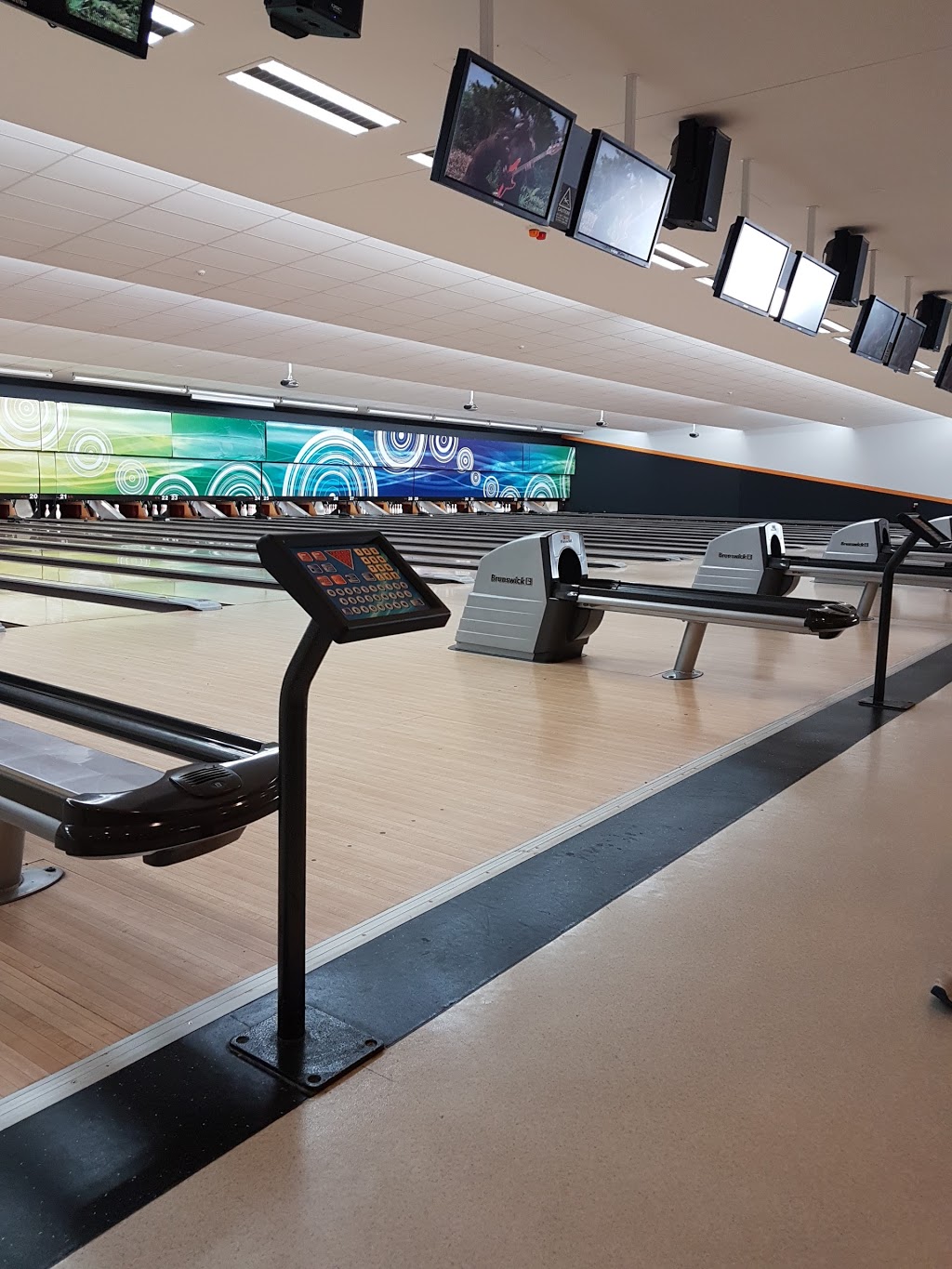 ZONE BOWLING and Laser Tag Rooty Hill | bowling alley | West HQ, 55 Sherbrooke St, Rooty Hill NSW 2766, Australia | 1300368067 OR +61 1300 368 067