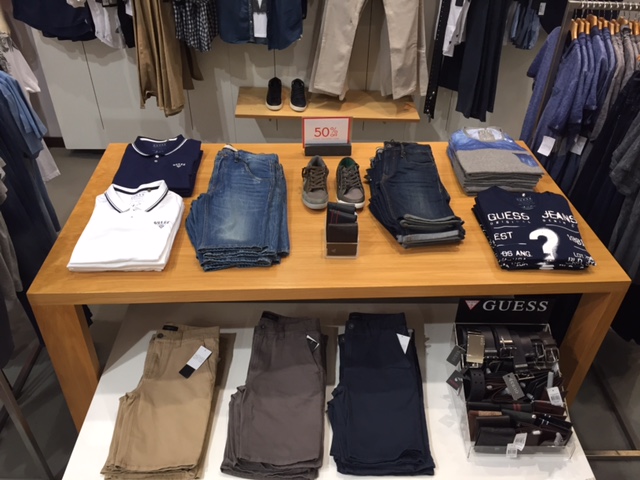 Guess | clothing store | Shop 3159, Level 3, Highpoint Shopping Centre, 120-200 Rosamond Road, Maribynong VIC 3032, Australia | 0393186966 OR +61 3 9318 6966