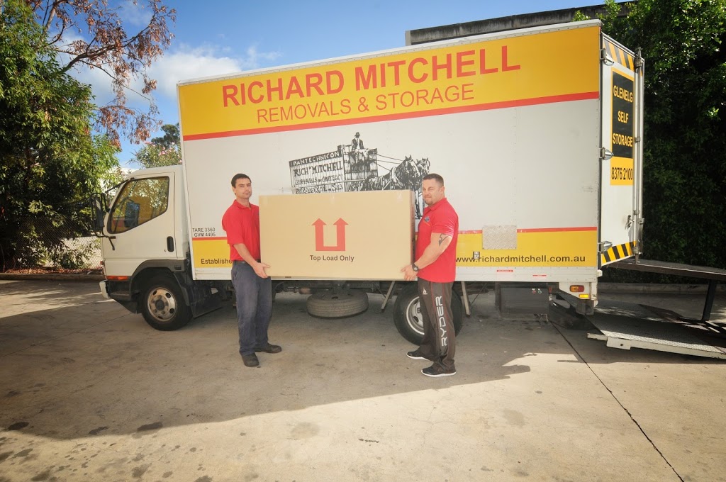 Richard Mitchell Removals | moving company | 2/165 Morphett Rd, North Plympton SA 5037, Australia | 0882954511 OR +61 8 8295 4511