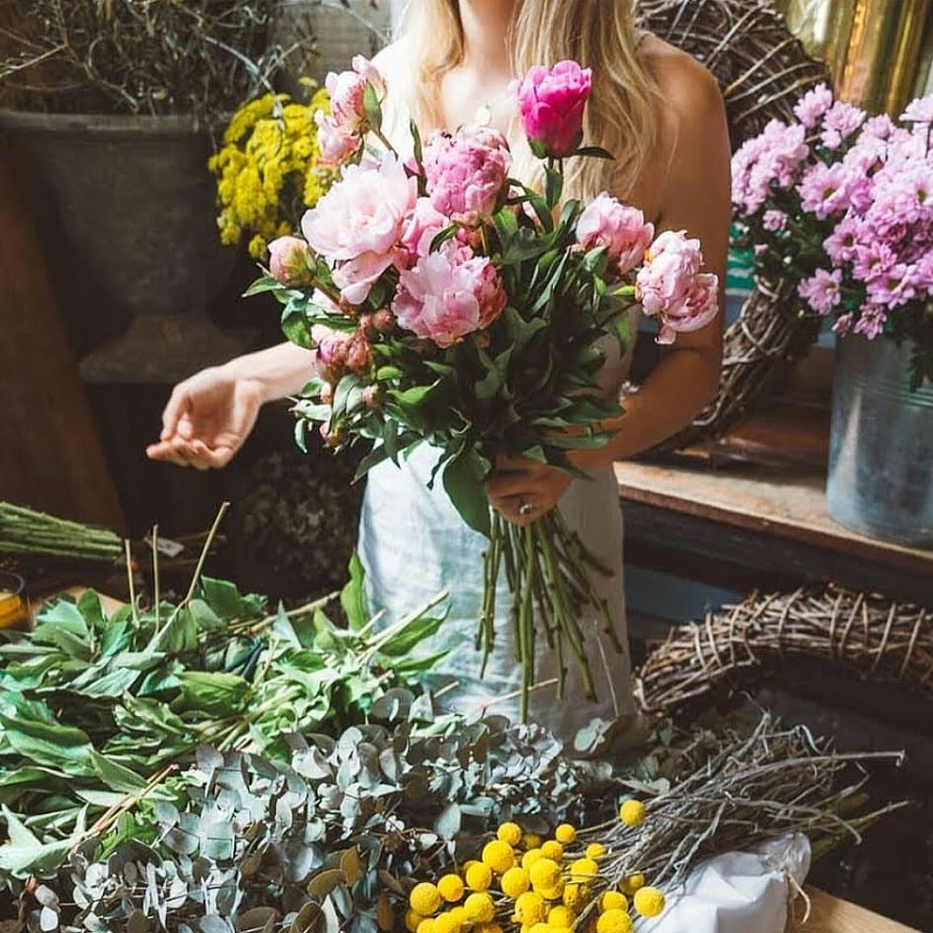 The Flower Bar Co. | florist | 20 Byron St, Bangalow NSW 2480, Australia | 0266871547 OR +61 2 6687 1547